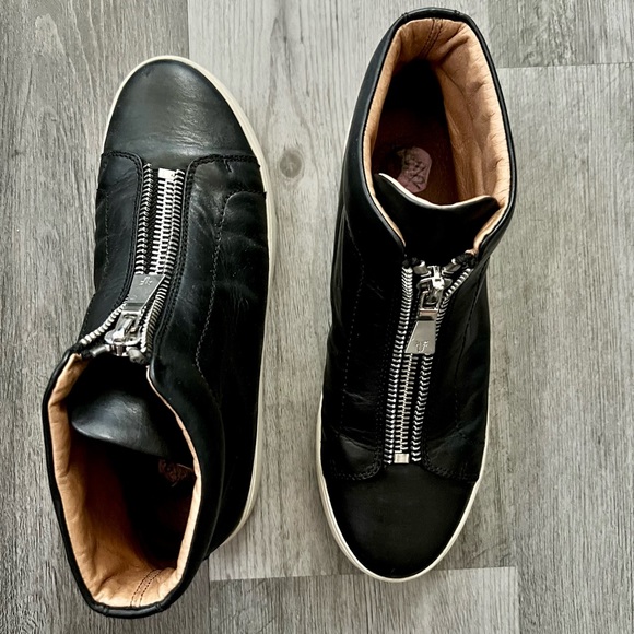 Lena by Frye double zip leather low top platform athletic shoes - Picture 9 of 10